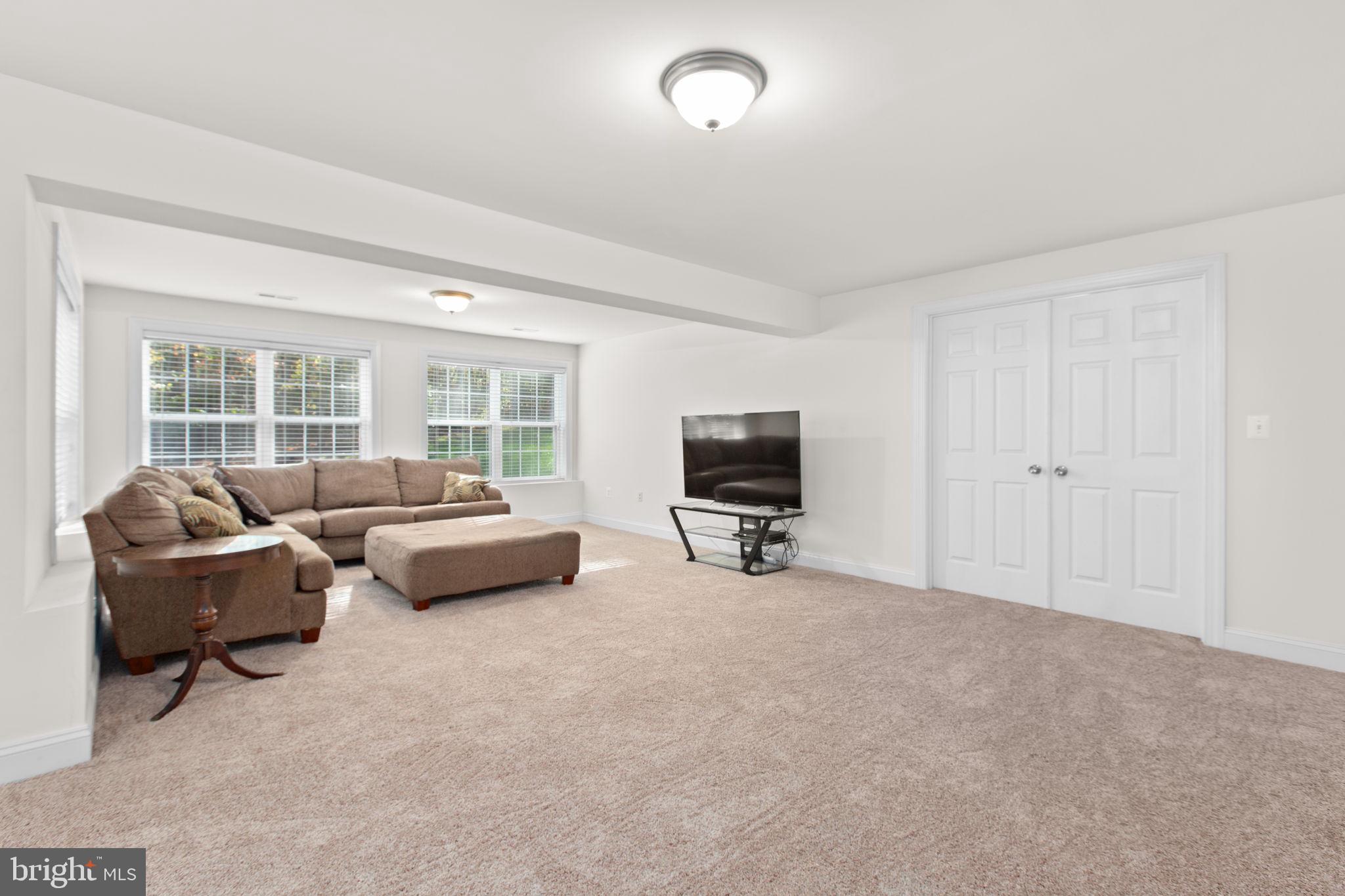 425 GENTLE BREEZE CIRCLE