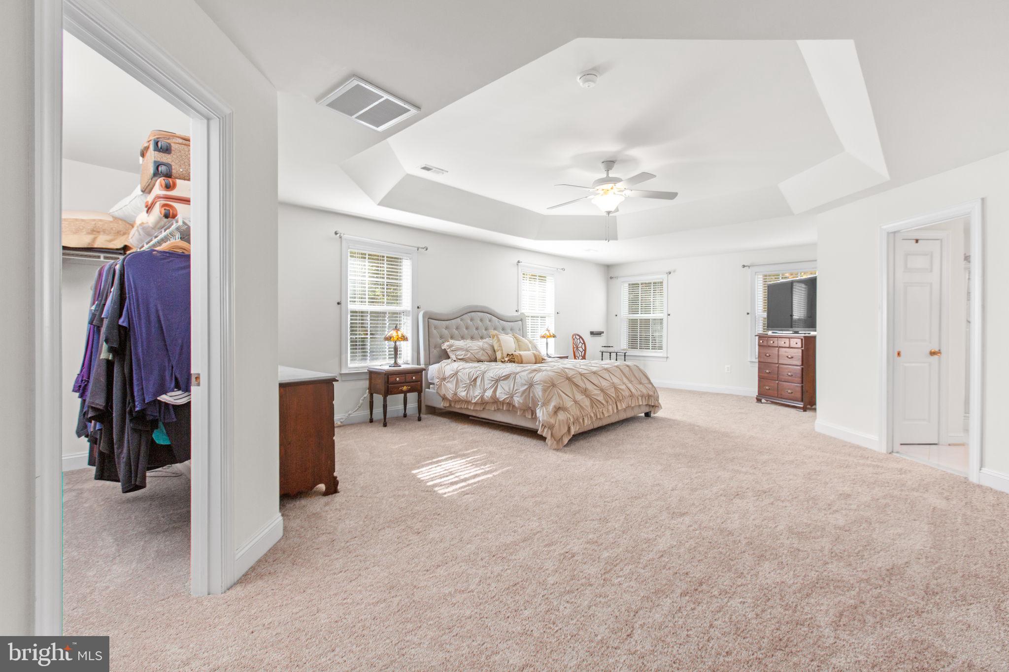 425 GENTLE BREEZE CIRCLE