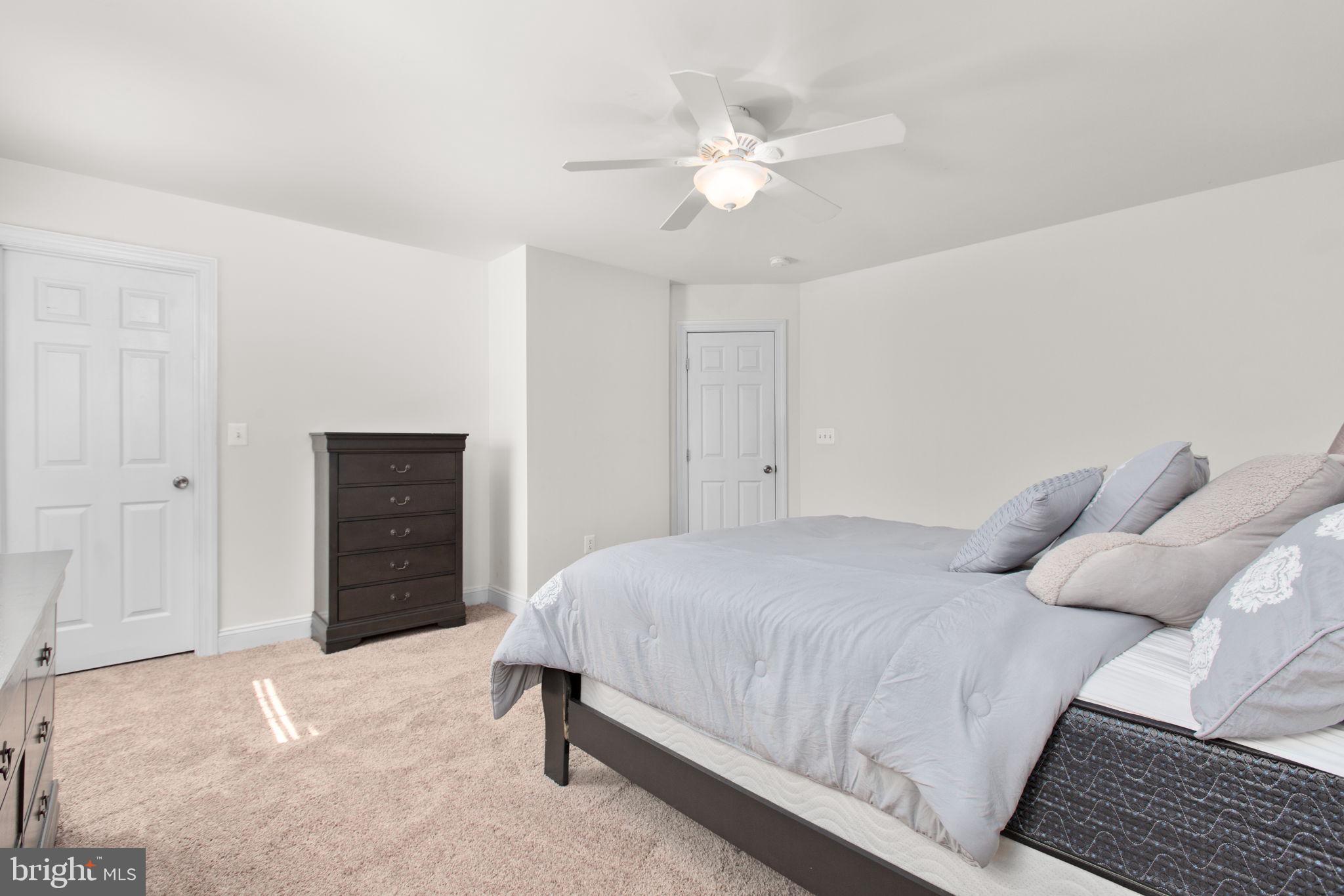 425 GENTLE BREEZE CIRCLE