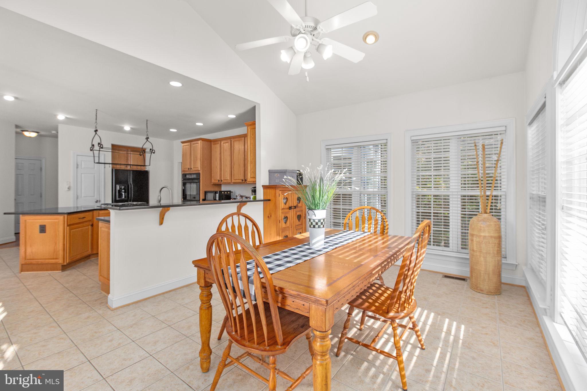 425 GENTLE BREEZE CIRCLE