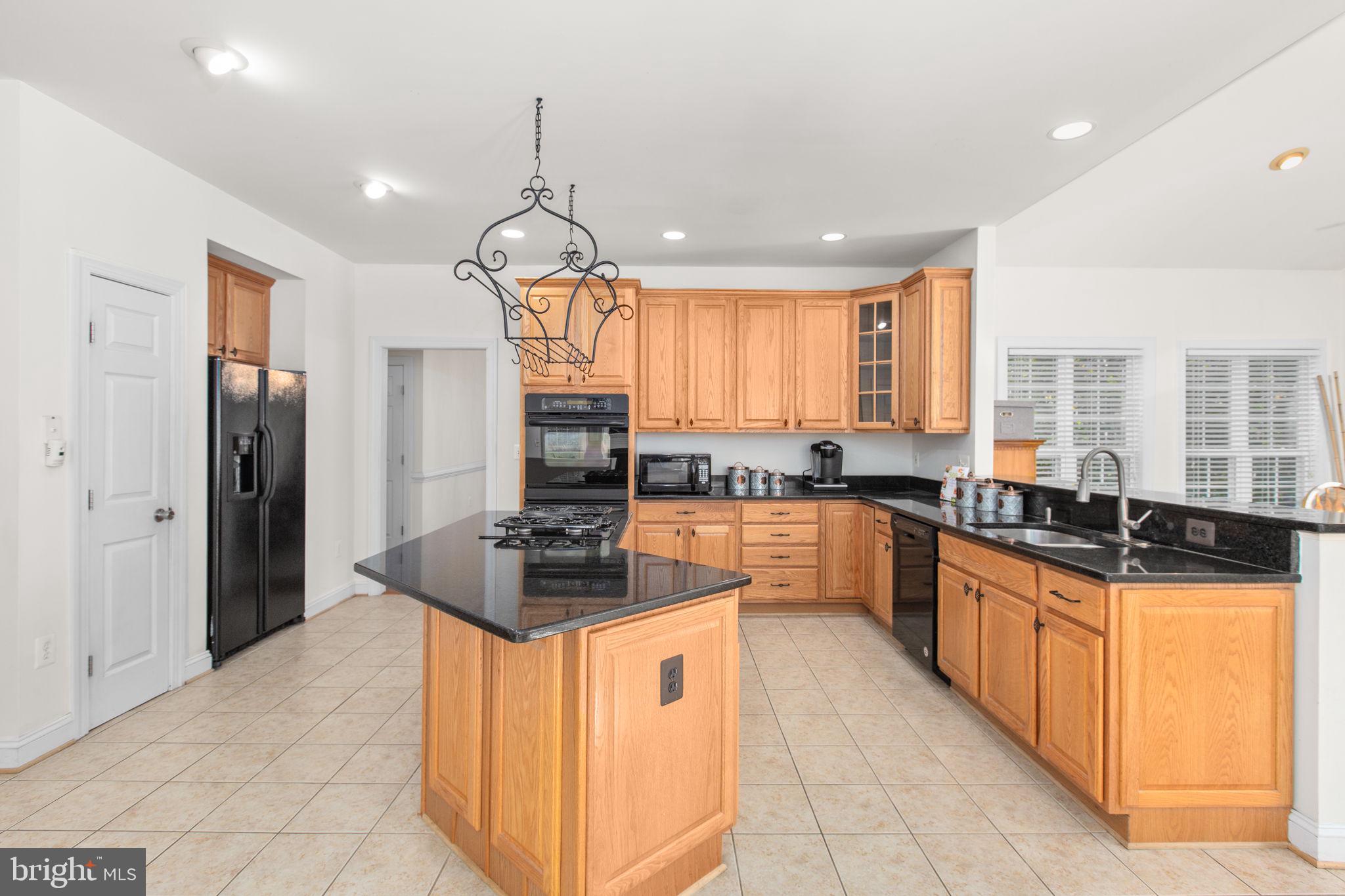 425 GENTLE BREEZE CIRCLE