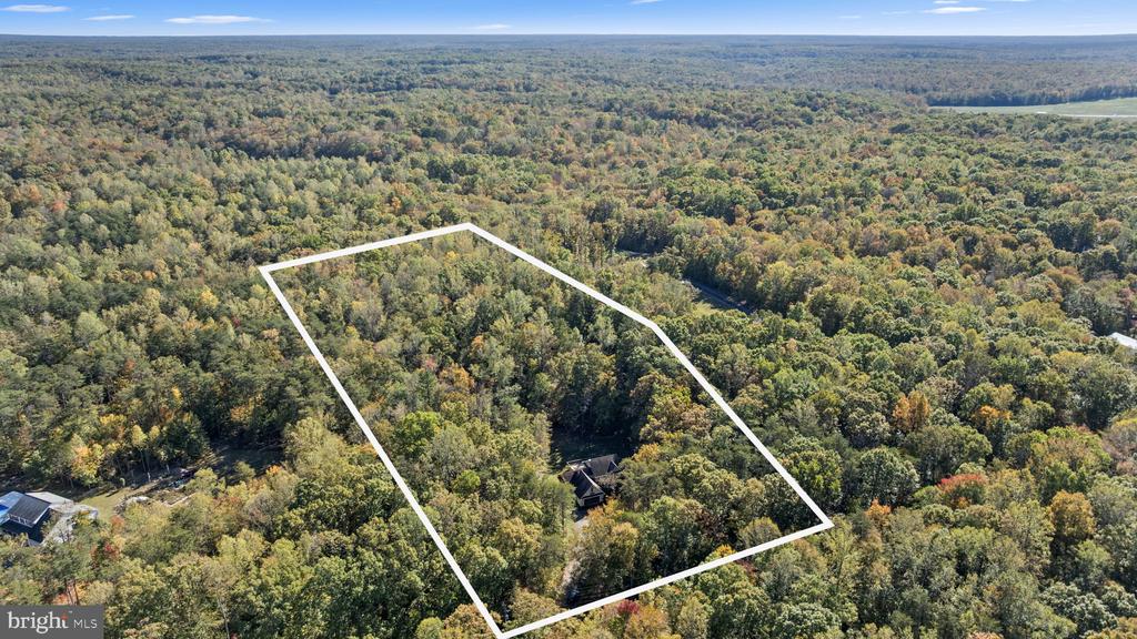 135 OLD CROPPS MILL ROAD