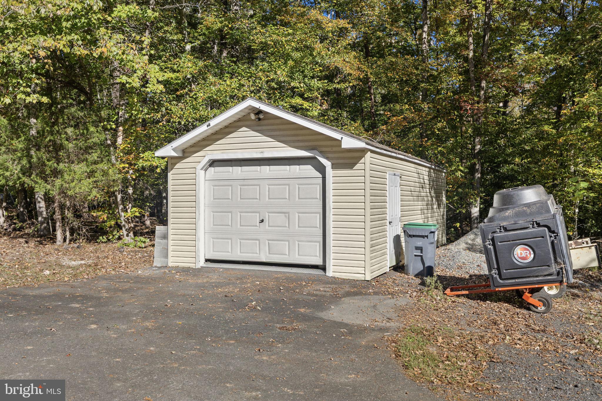 135 OLD CROPPS MILL ROAD