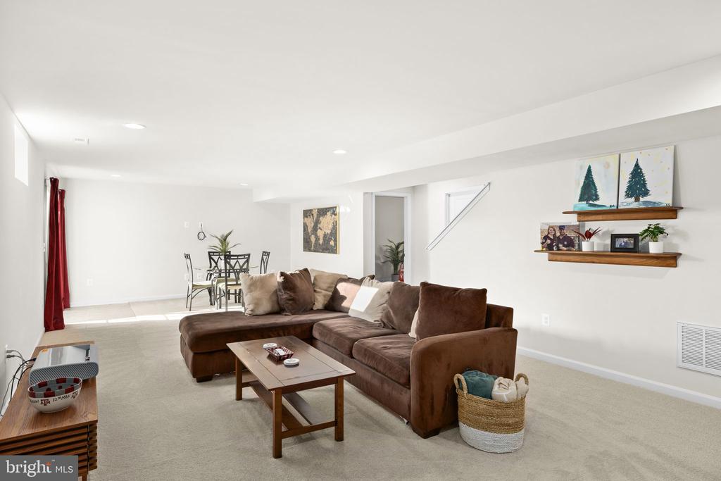 102 LIBERTY HALL DRIVE