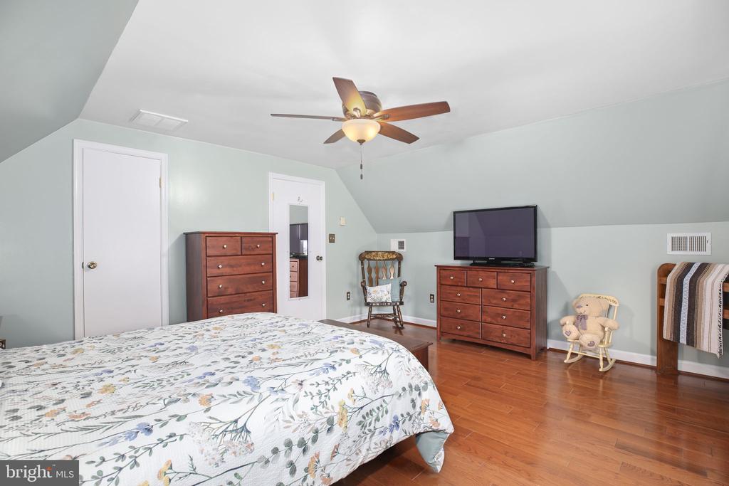 105 JIB DRIVE