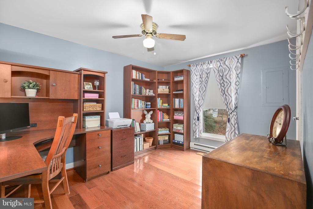 105 JIB DRIVE
