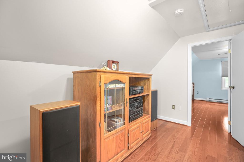 105 JIB DRIVE