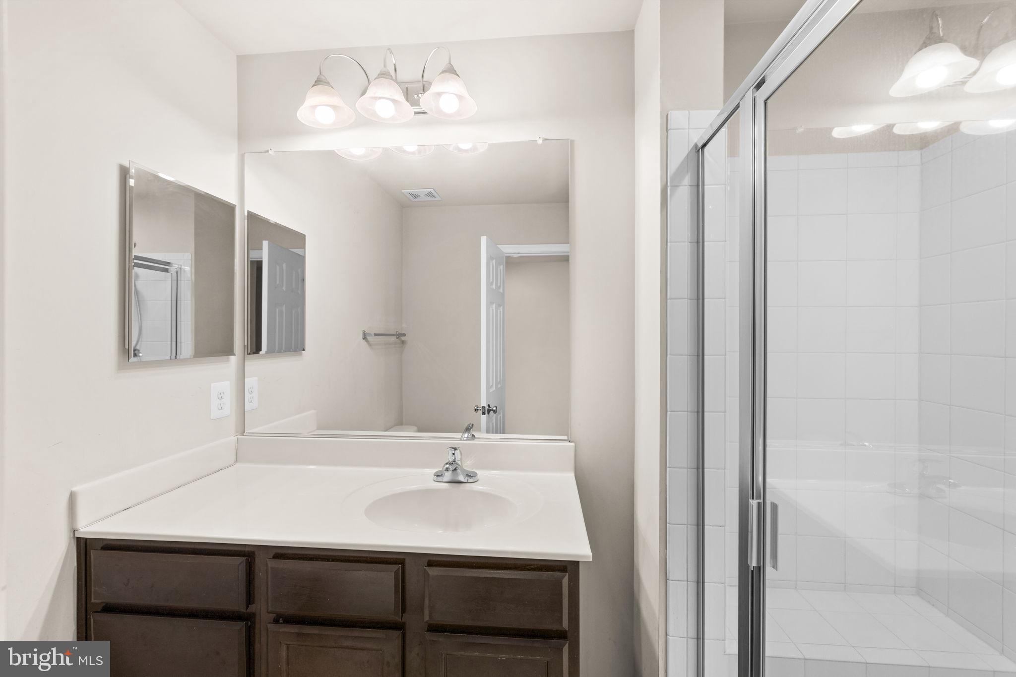 400 WOODSTREAM CIRCLE 32140