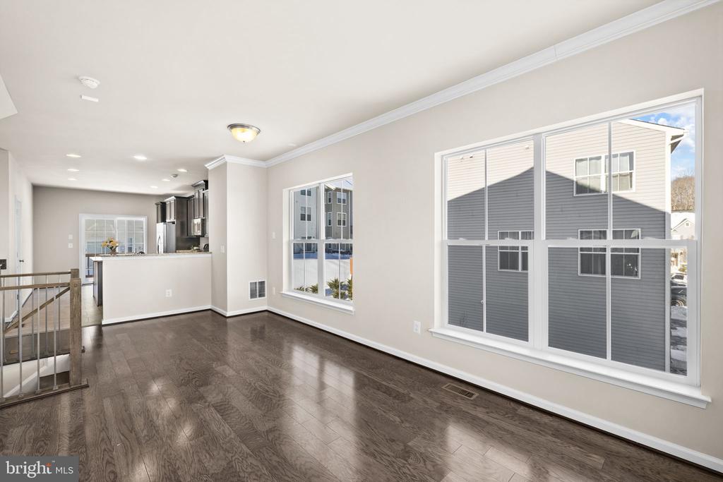 400 WOODSTREAM CIRCLE 32140