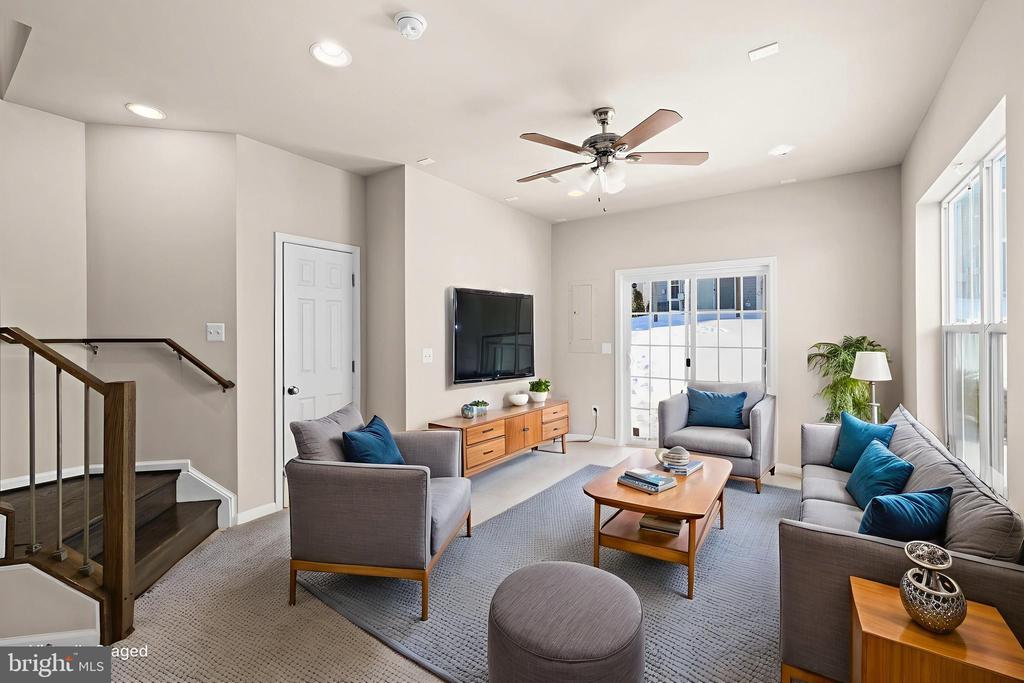 400 WOODSTREAM CIRCLE 32140