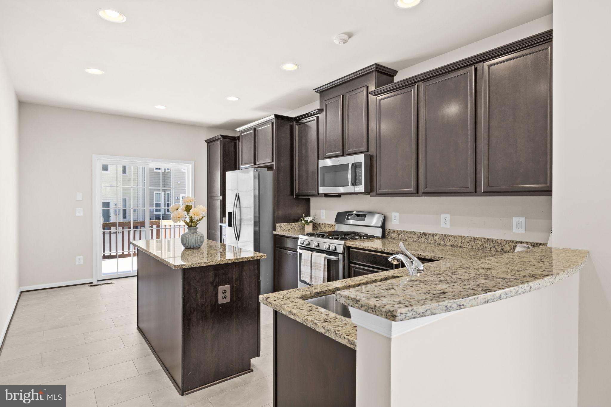 400 WOODSTREAM CIRCLE 32140