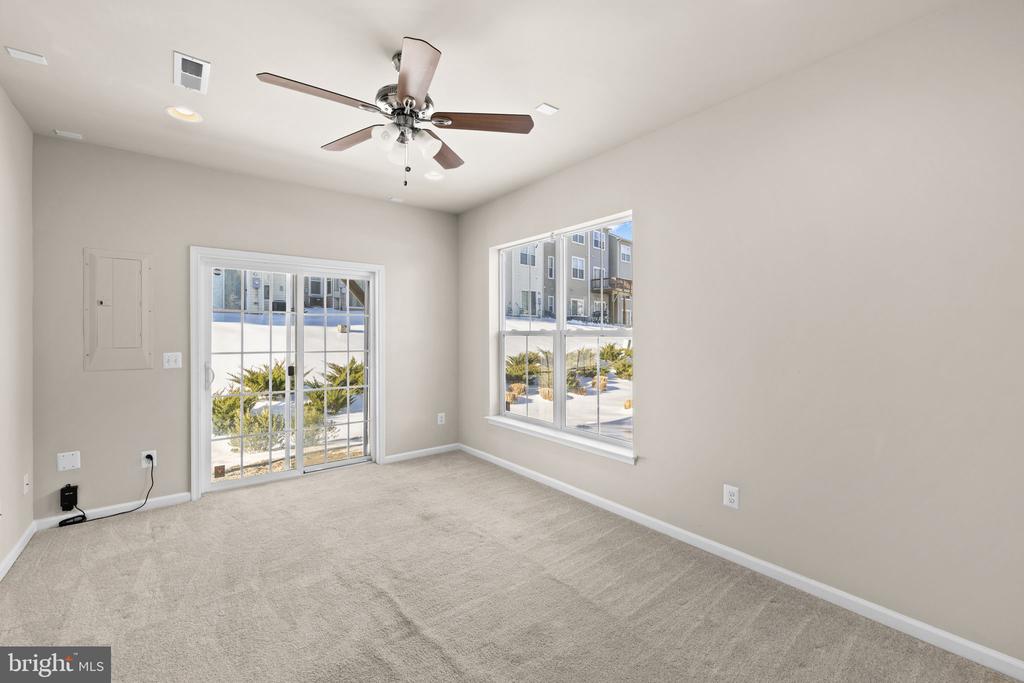 400 WOODSTREAM CIRCLE 32140