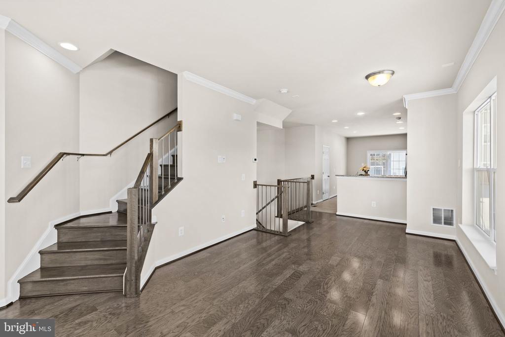 400 WOODSTREAM CIRCLE 32140