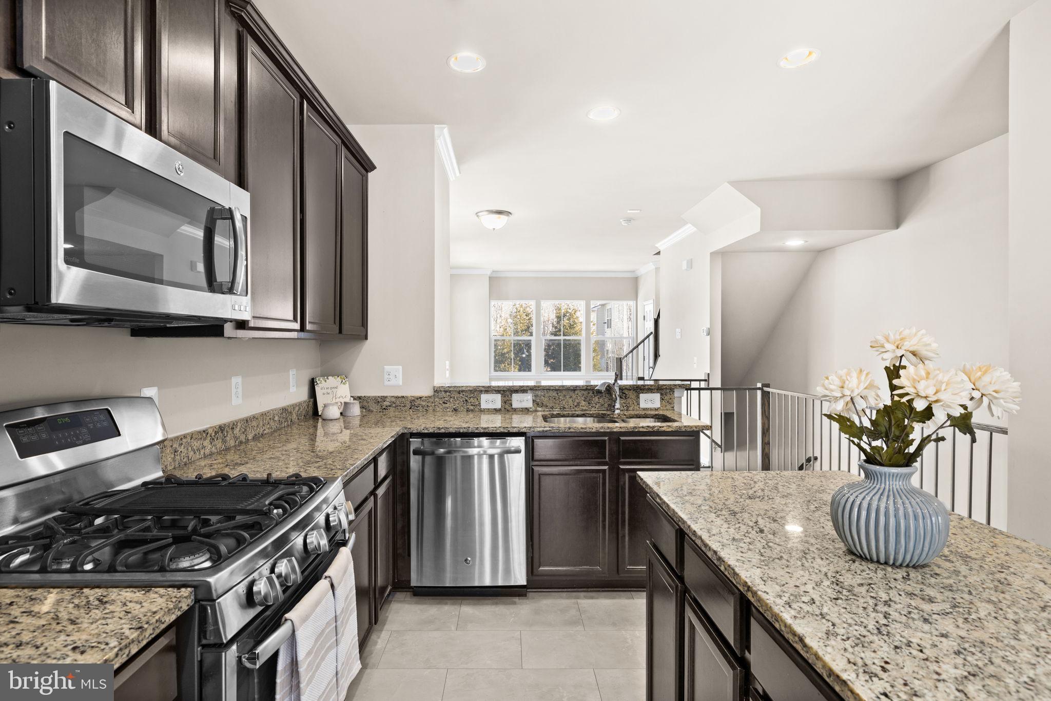 400 WOODSTREAM CIRCLE 32140