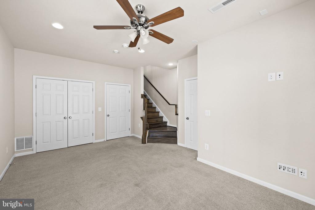 400 WOODSTREAM CIRCLE 32140
