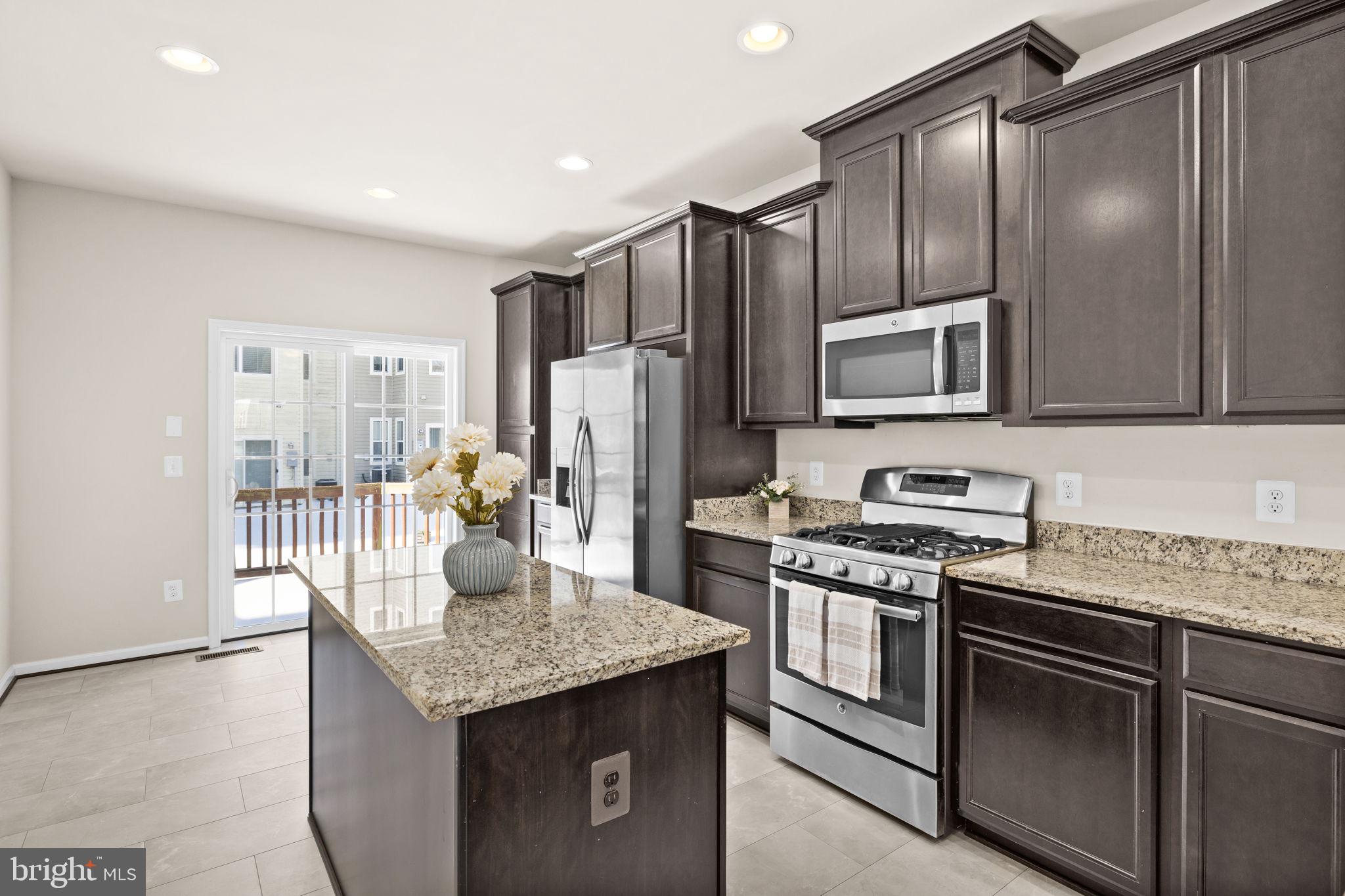 400 WOODSTREAM CIRCLE 32140