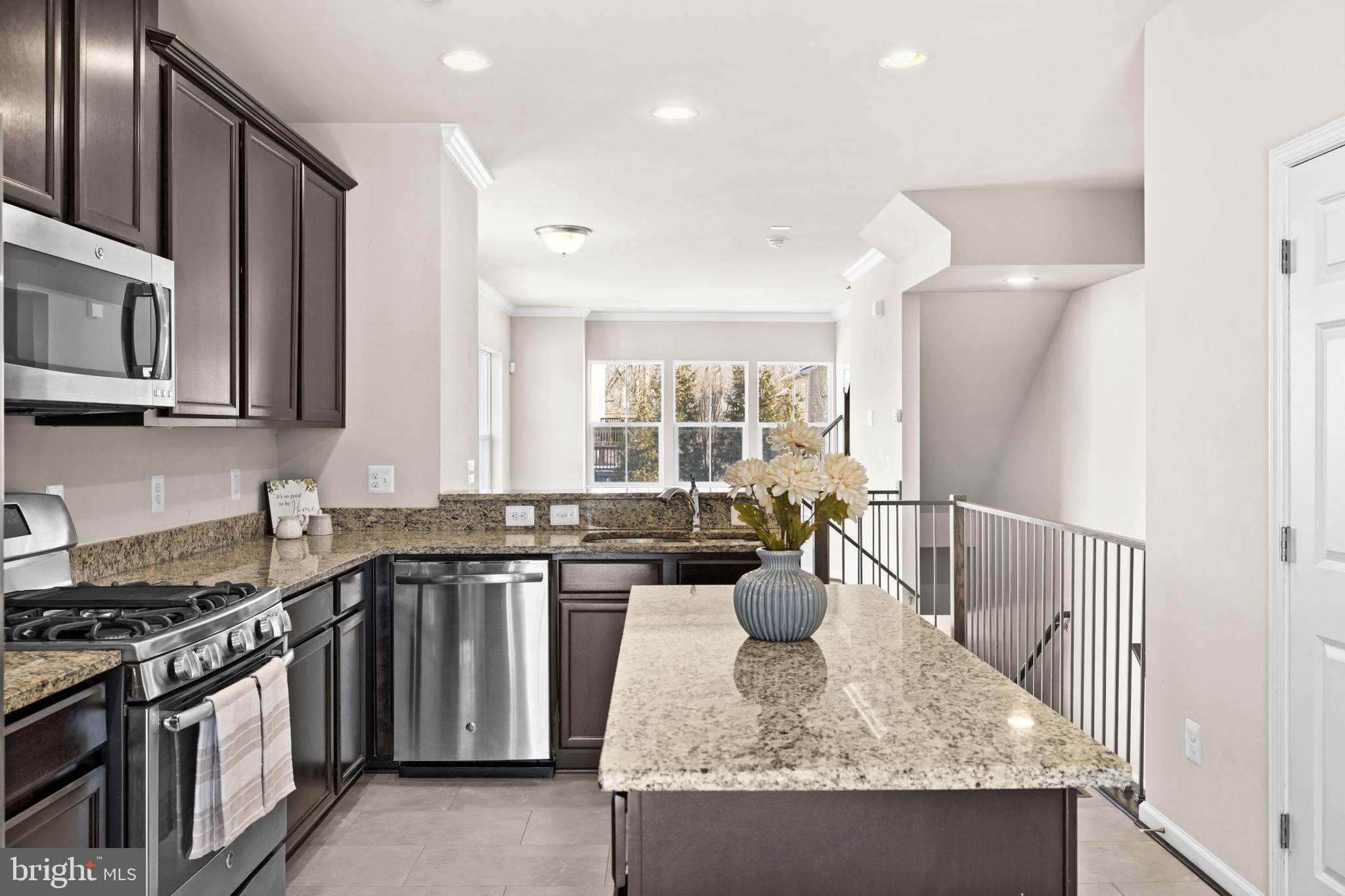 400 WOODSTREAM CIRCLE 32140