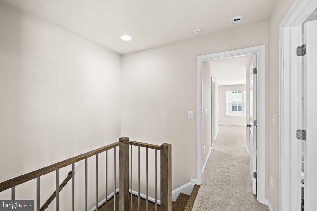 400 WOODSTREAM CIRCLE 32140