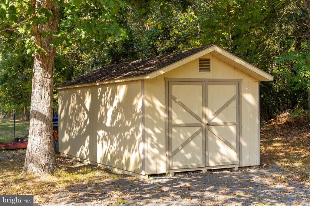 54 HUDSON ROAD