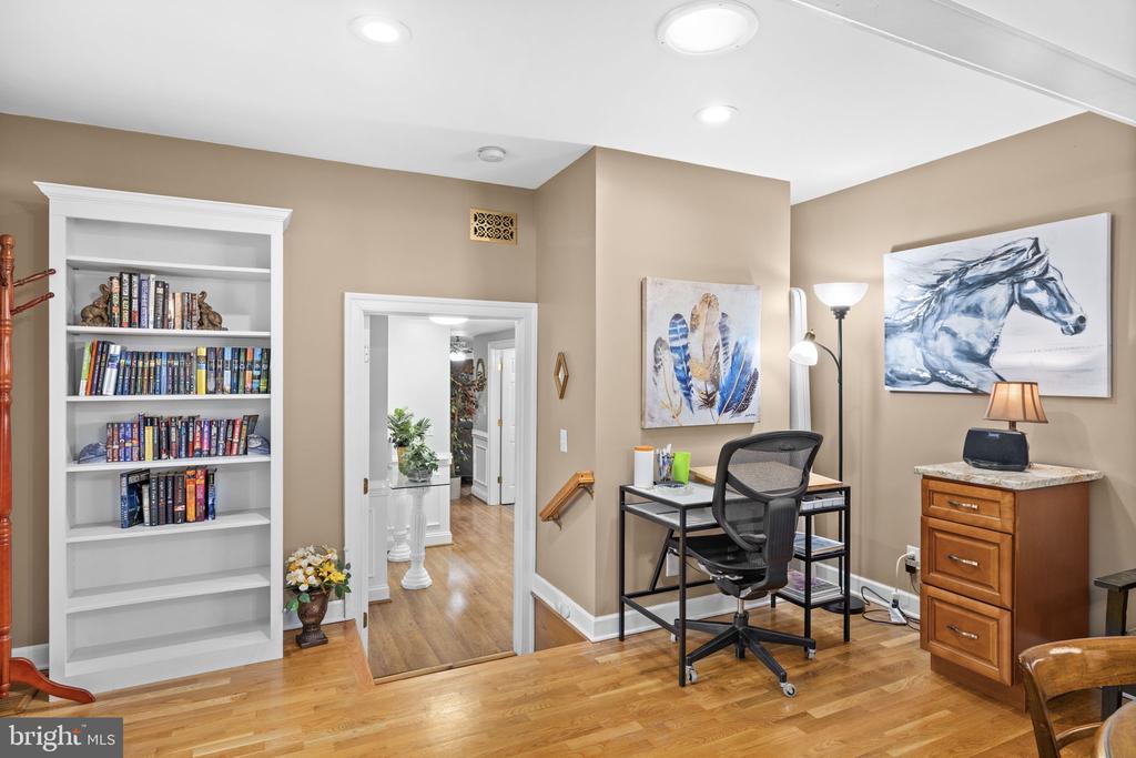 54 HUDSON ROAD