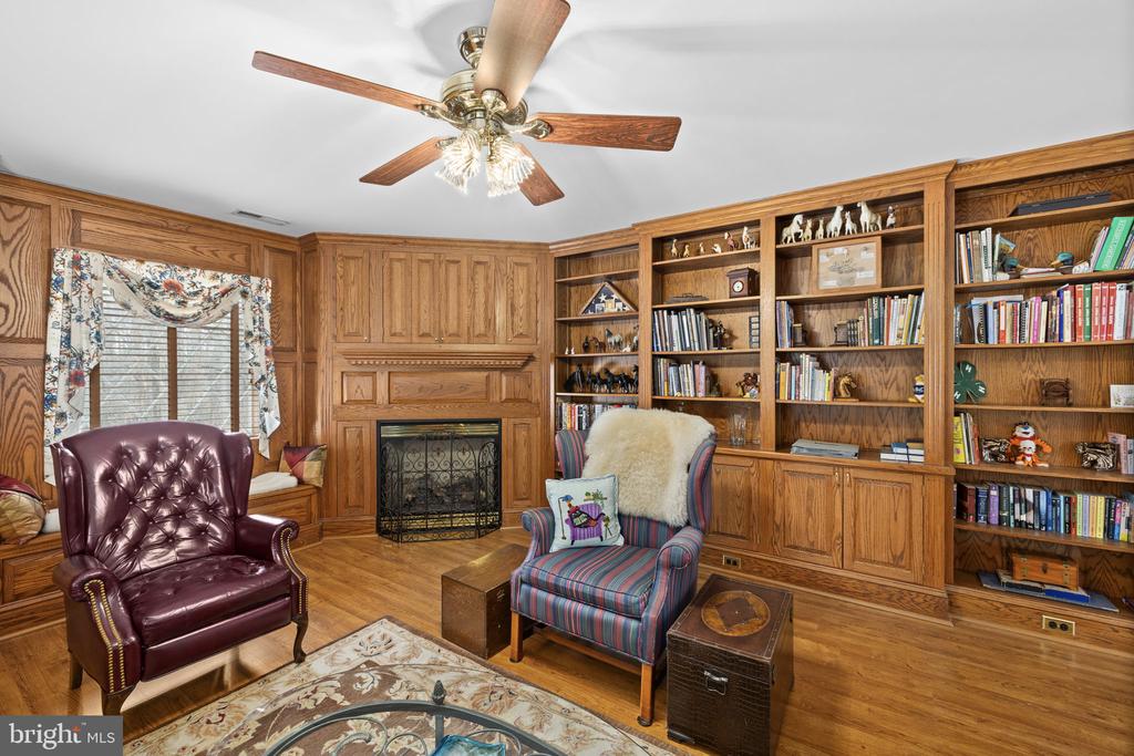 54 HUDSON ROAD
