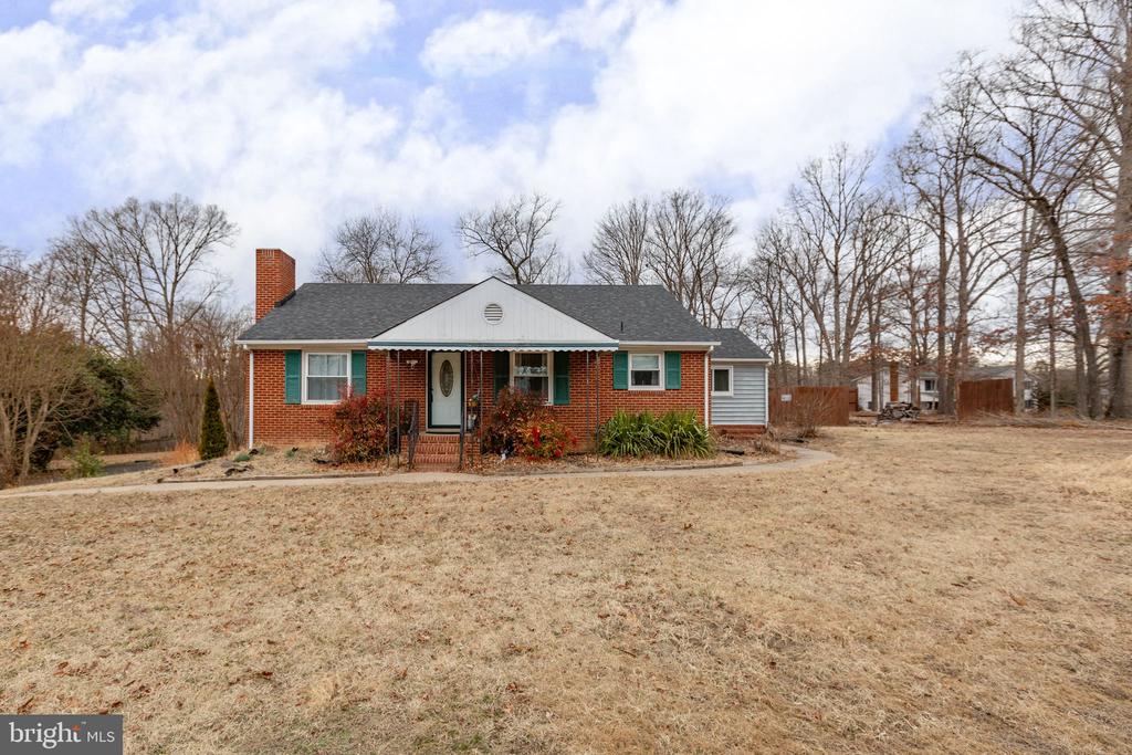 80 FERRY ROAD
