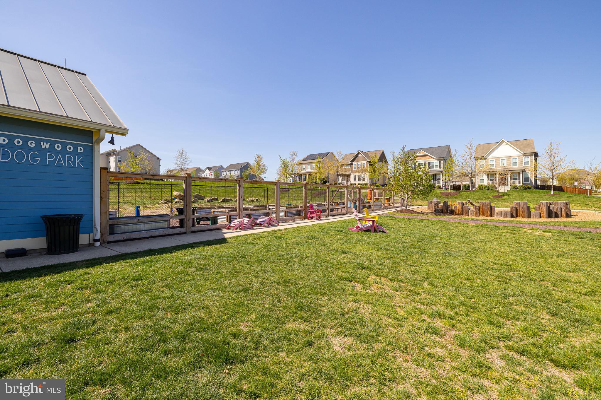 225 SMOKEBUSH DRIVE