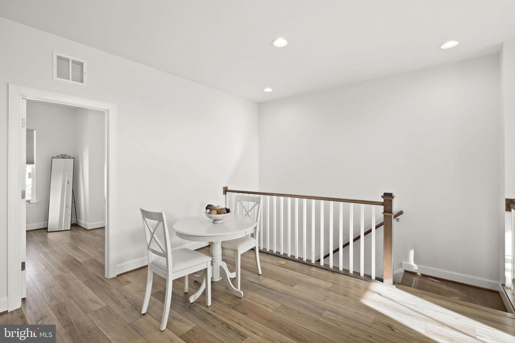 225 SMOKEBUSH DRIVE