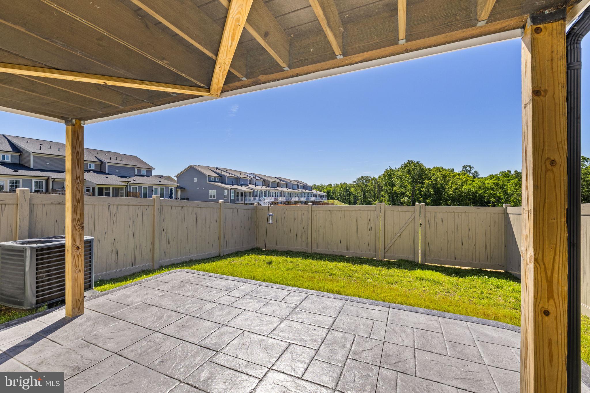 225 SMOKEBUSH DRIVE