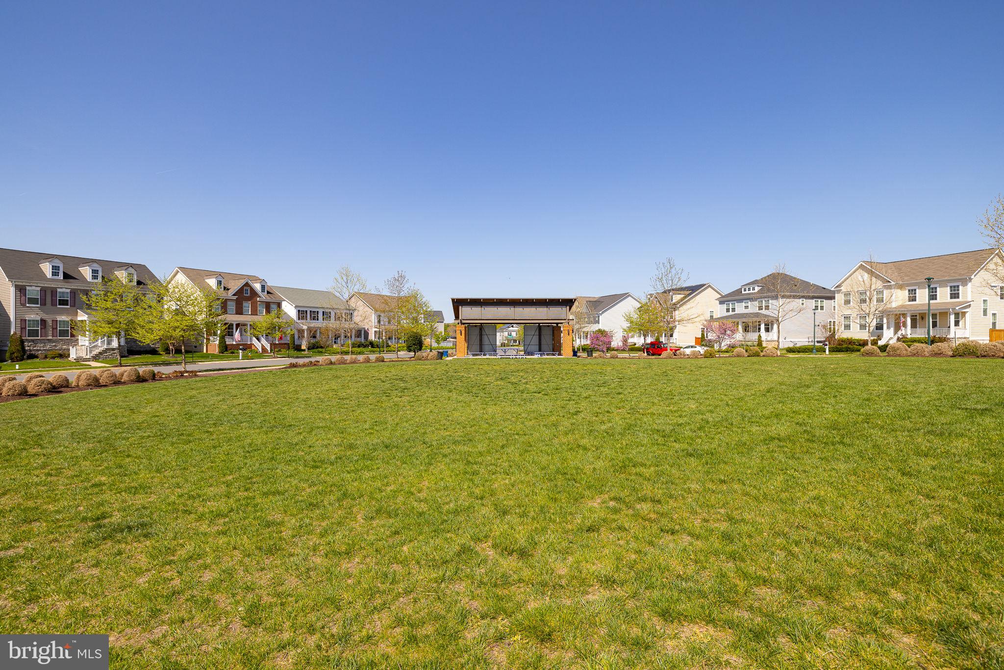 225 SMOKEBUSH DRIVE