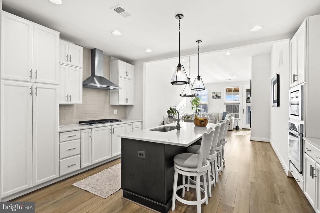 225 SMOKEBUSH DRIVE