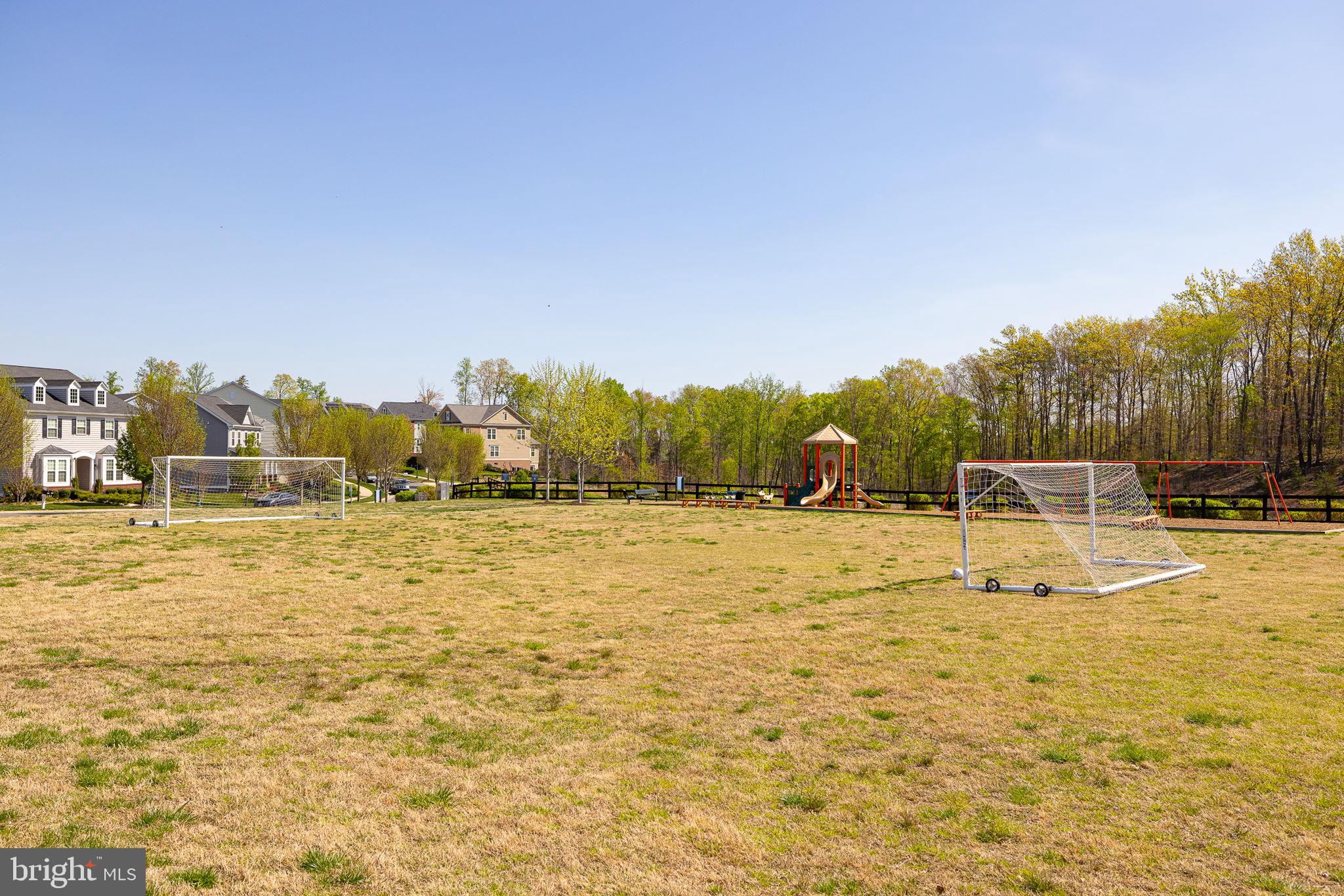 225 SMOKEBUSH DRIVE