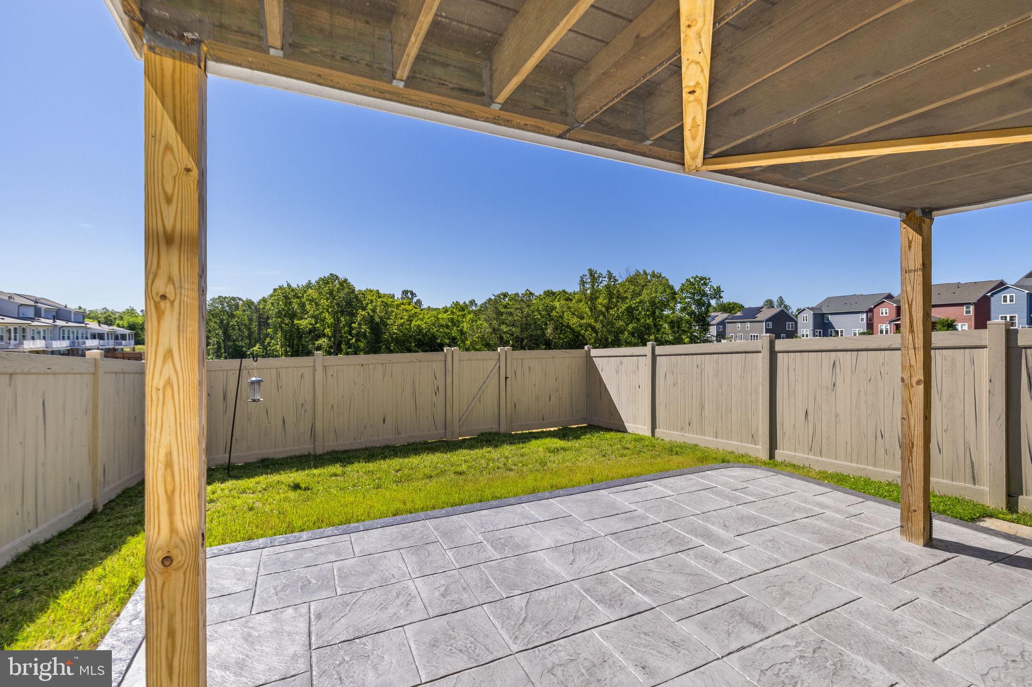 225 SMOKEBUSH DRIVE