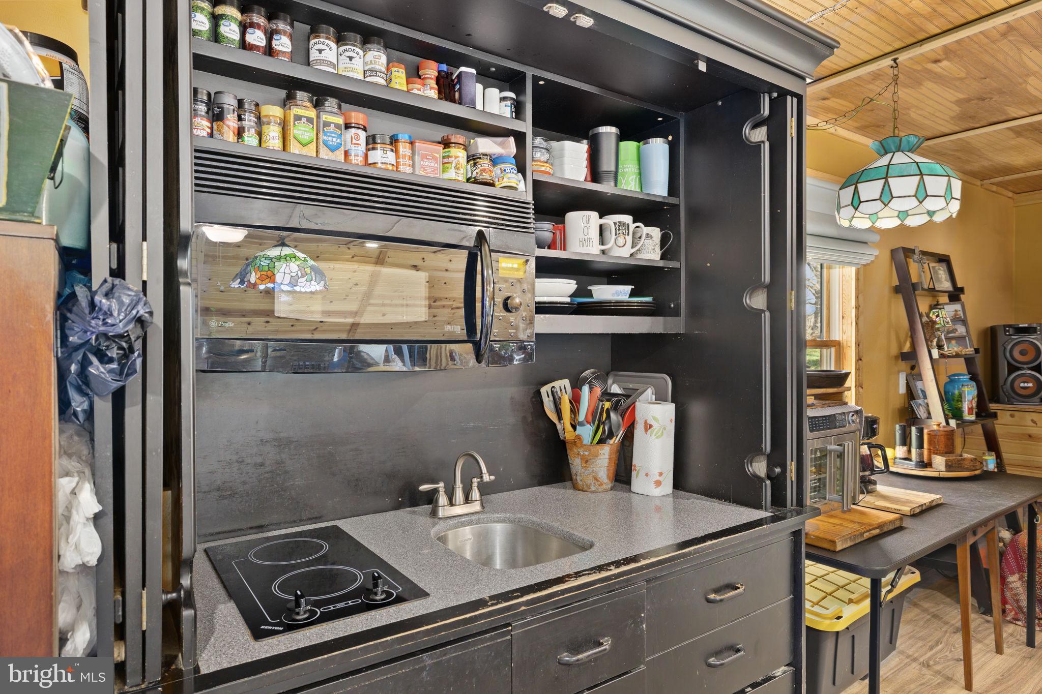 212 KELLOGG MILL ROAD