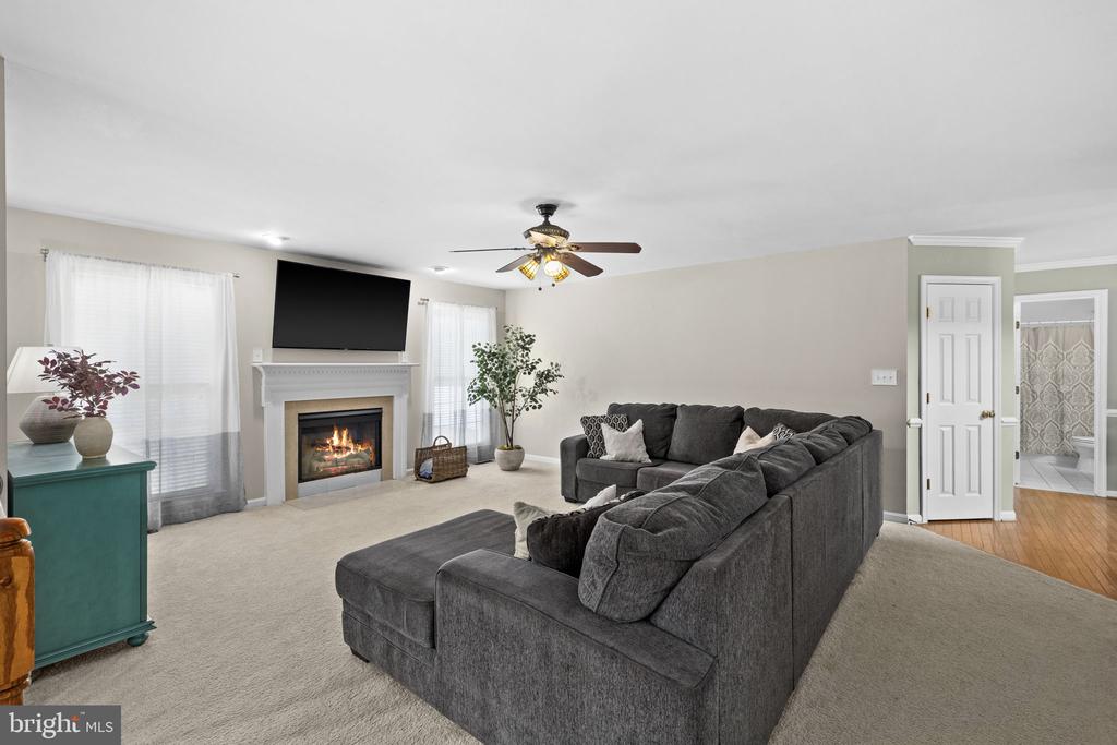 48 BOULDER DRIVE