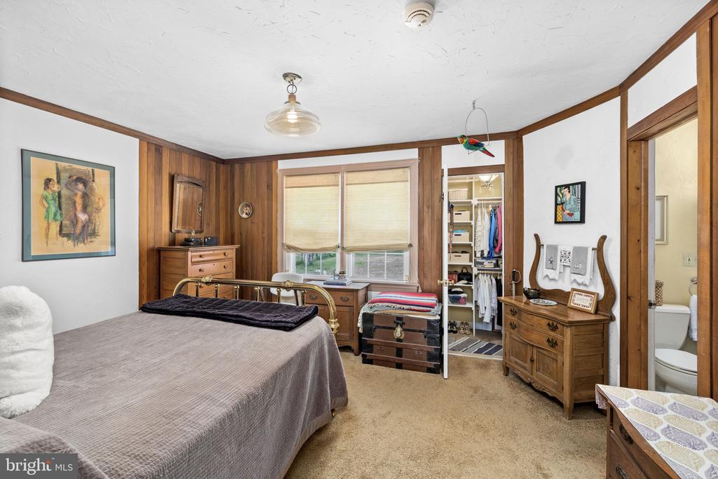 104 RABBIT ROAD