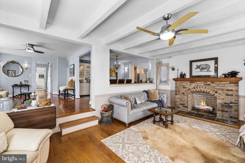 104 RABBIT ROAD