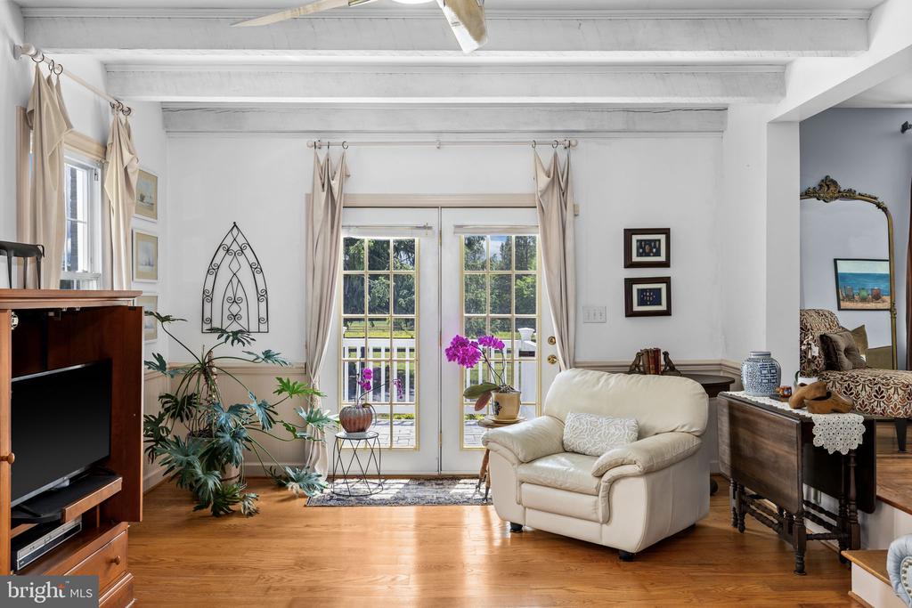 104 RABBIT ROAD