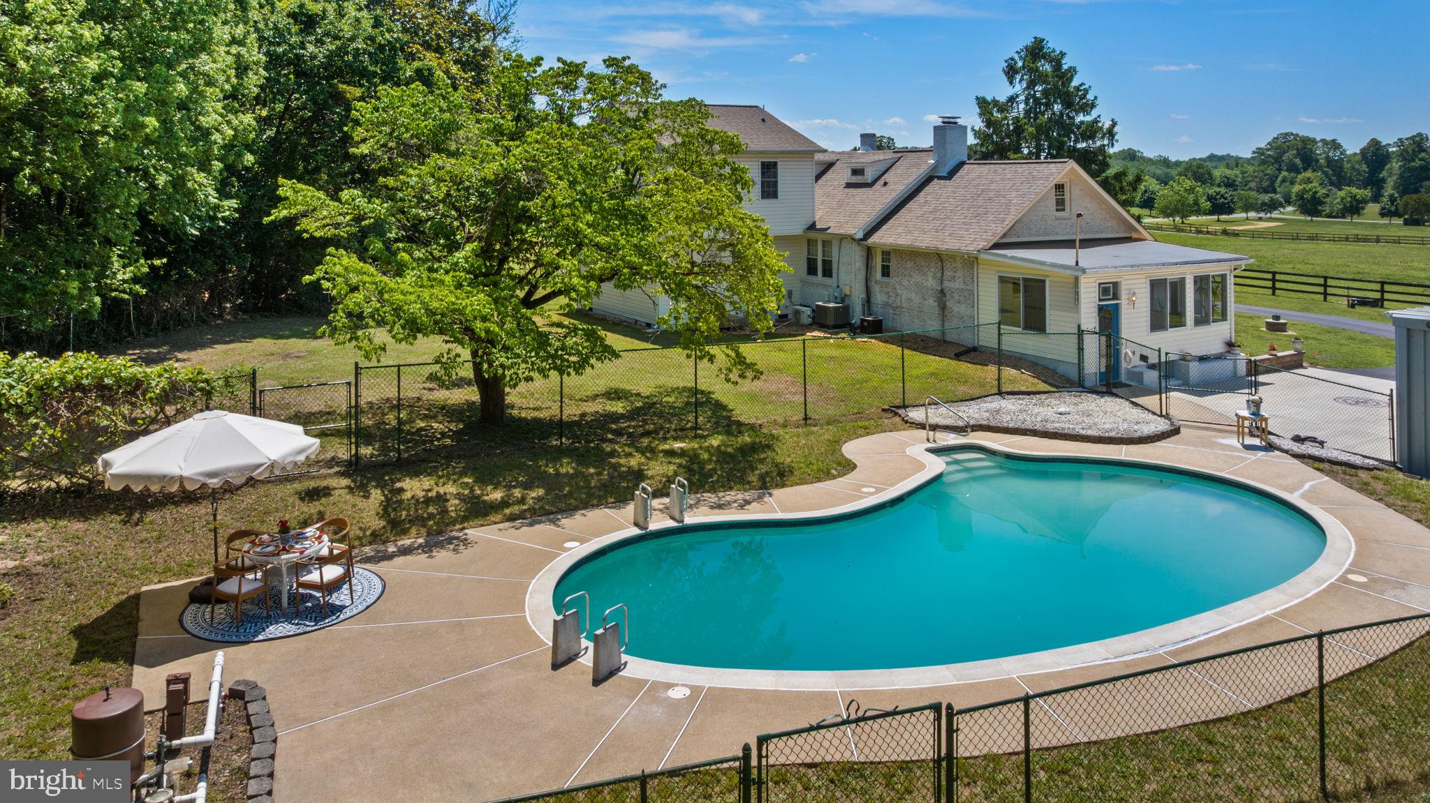 104 RABBIT ROAD