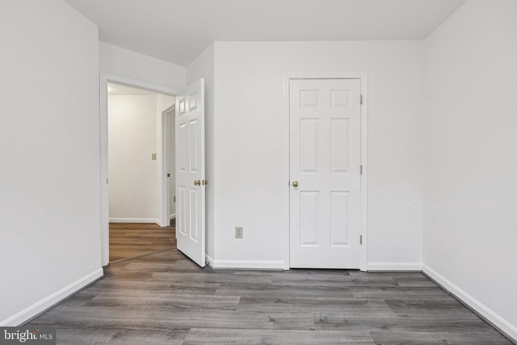 13 HOWARD CIRCLE
