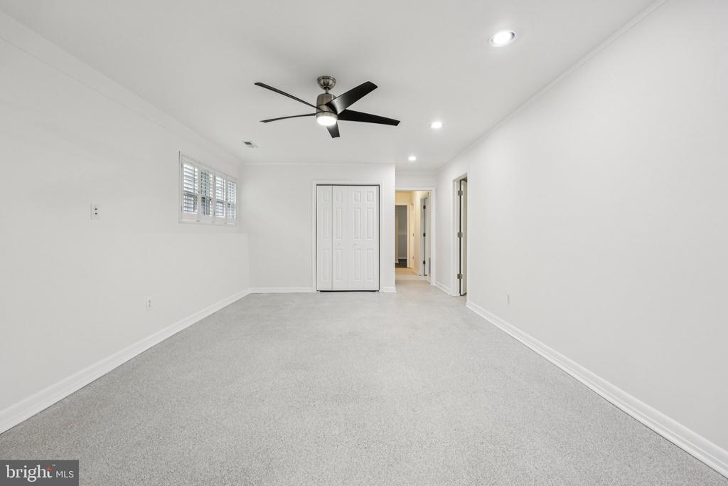 13 HOWARD CIRCLE