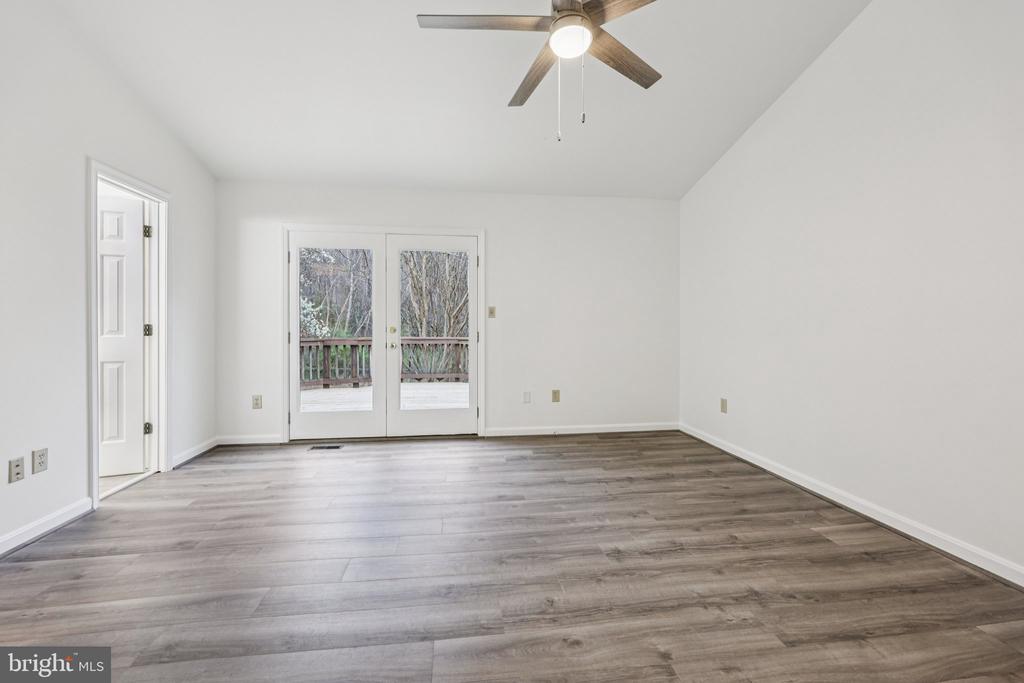 13 HOWARD CIRCLE