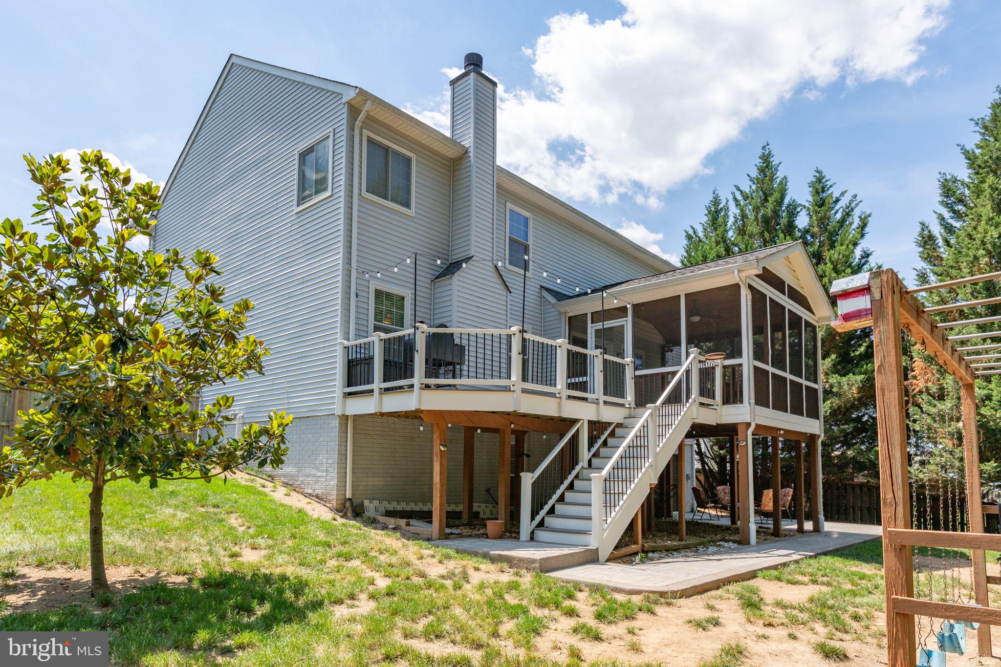 3 YORK COURT