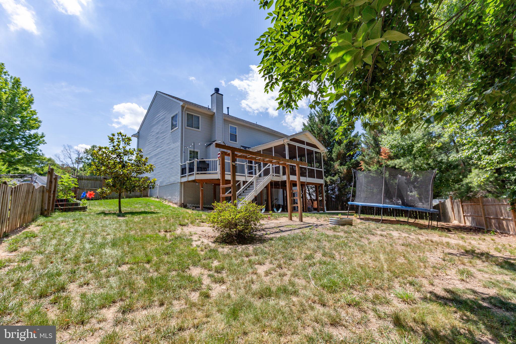 3 YORK COURT