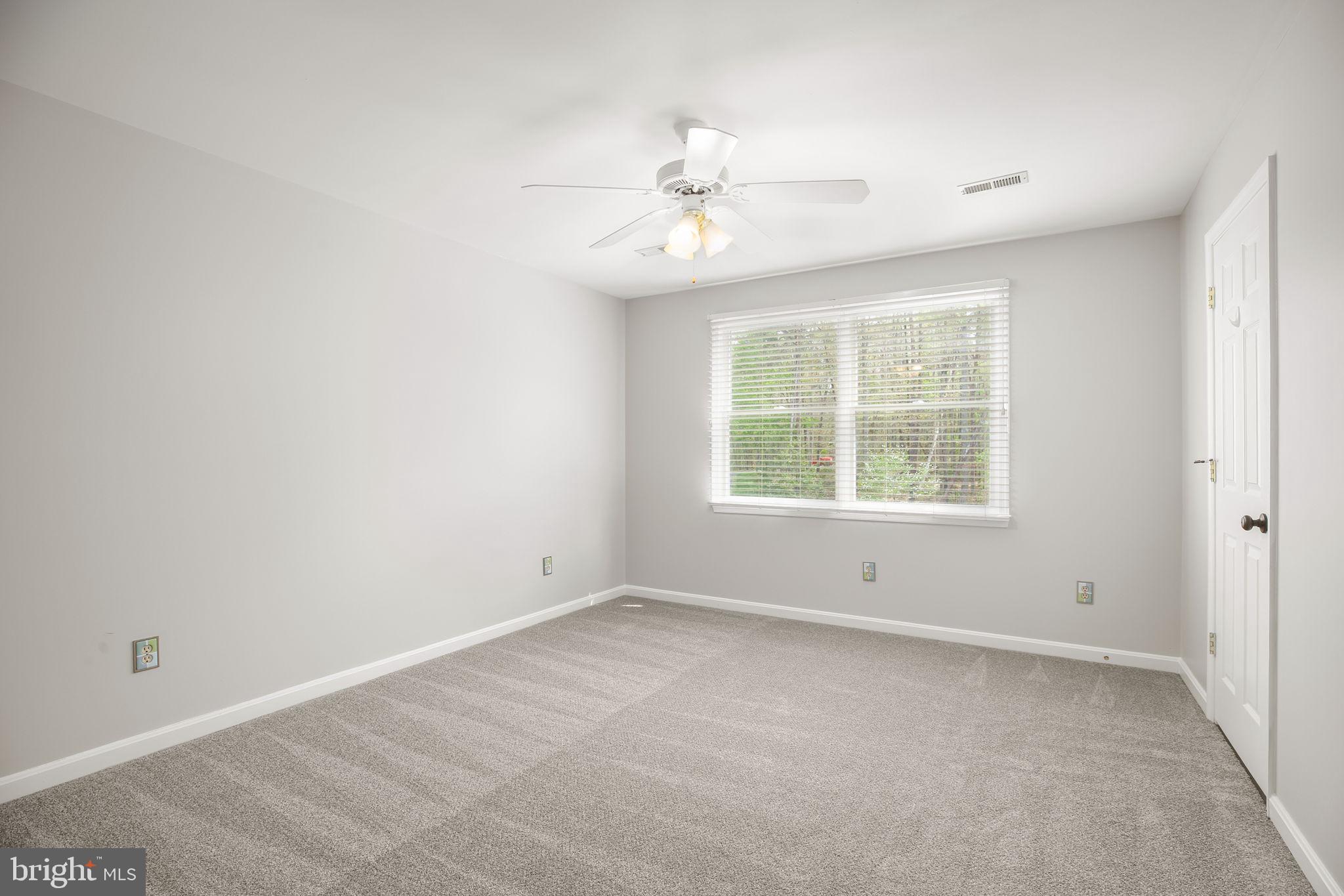 839 QUEEN ANNE DRIVE