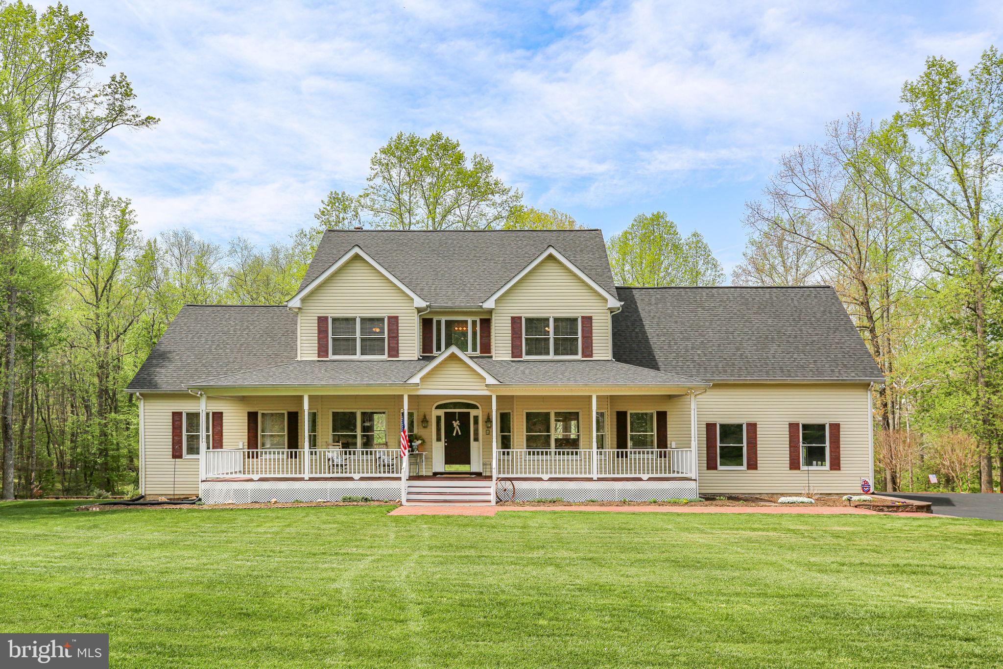 839 QUEEN ANNE DRIVE