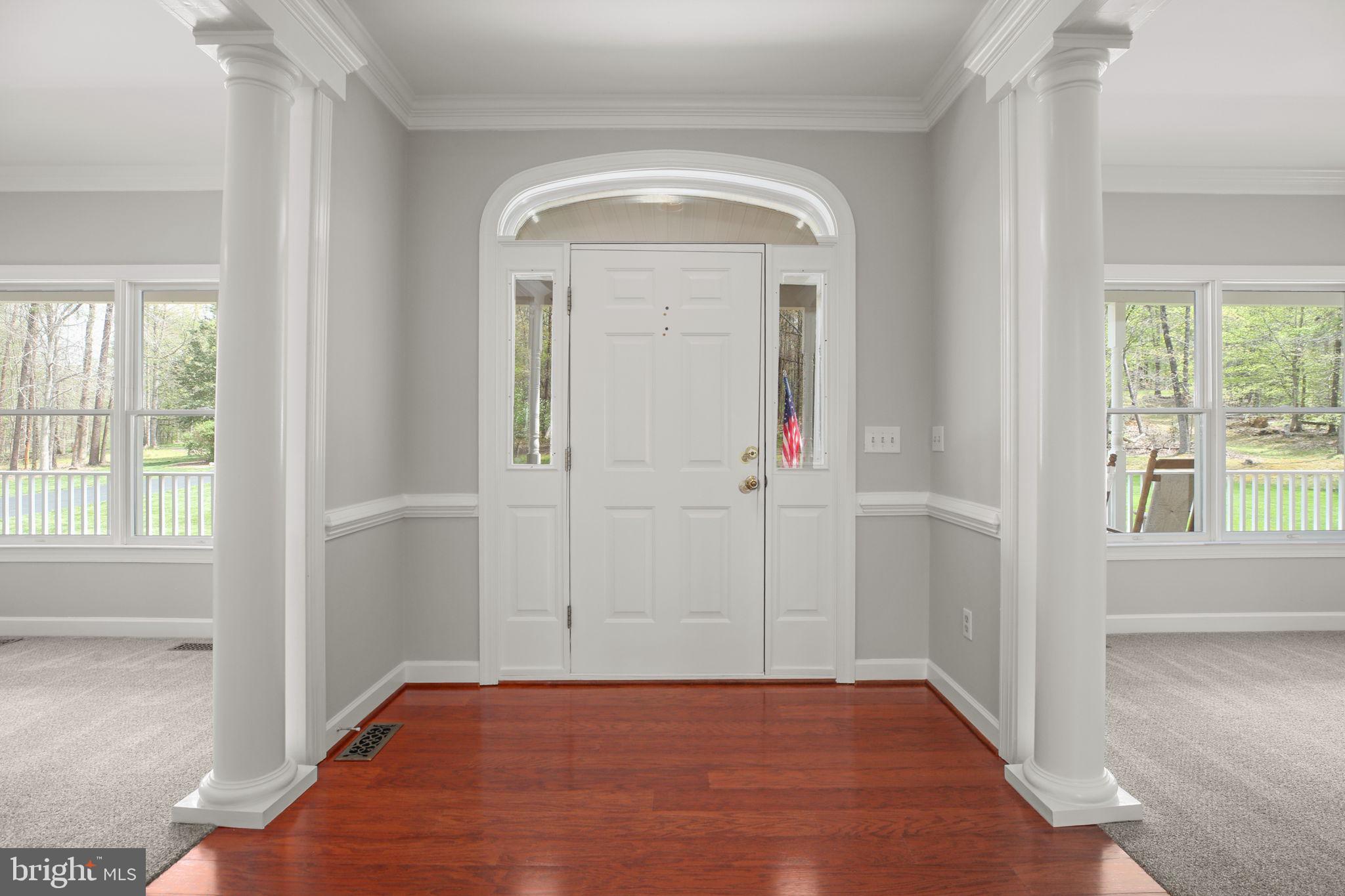 839 QUEEN ANNE DRIVE