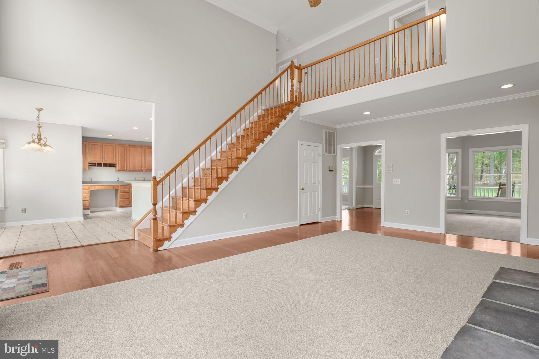 839 QUEEN ANNE DRIVE