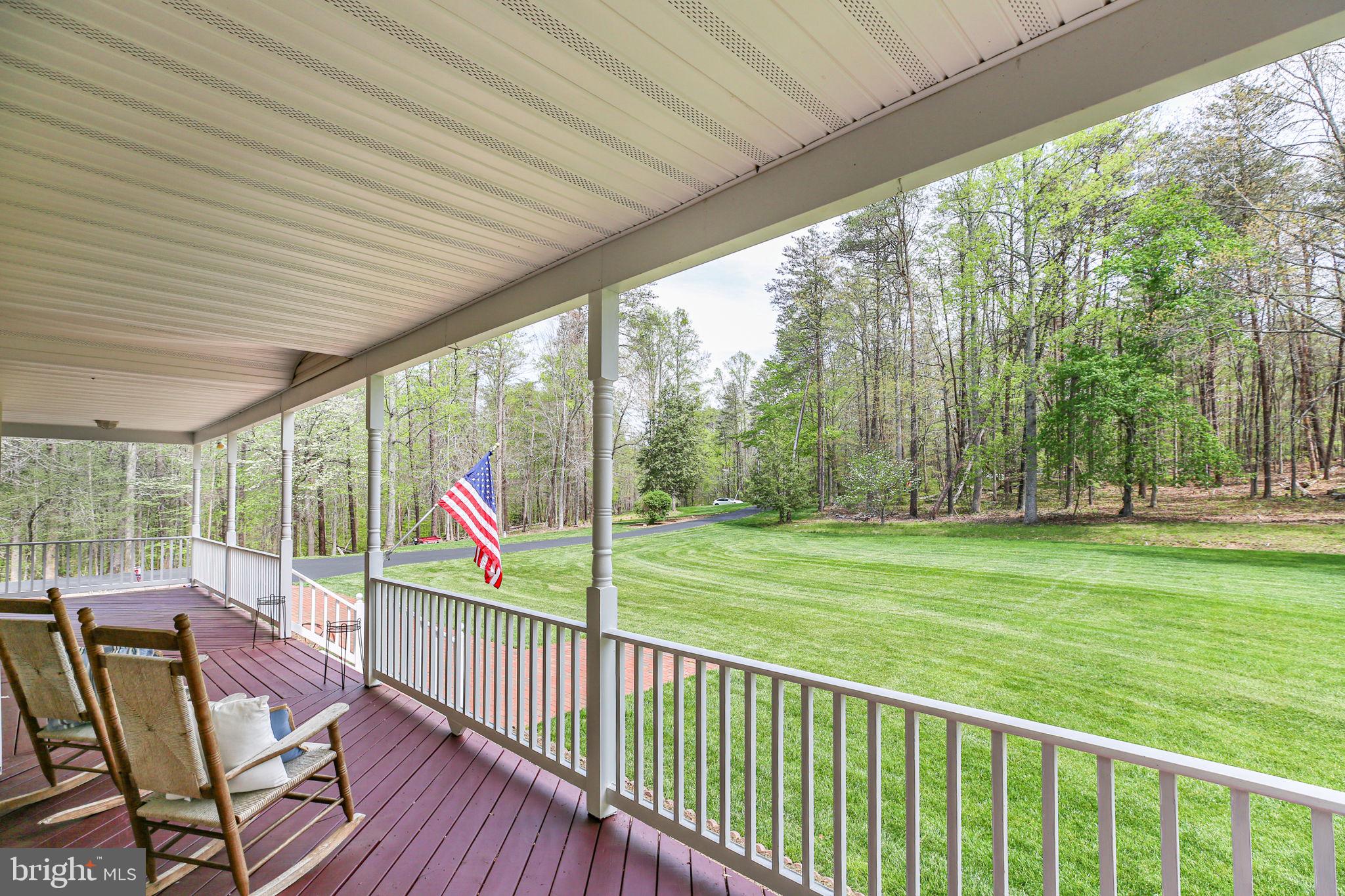 839 QUEEN ANNE DRIVE