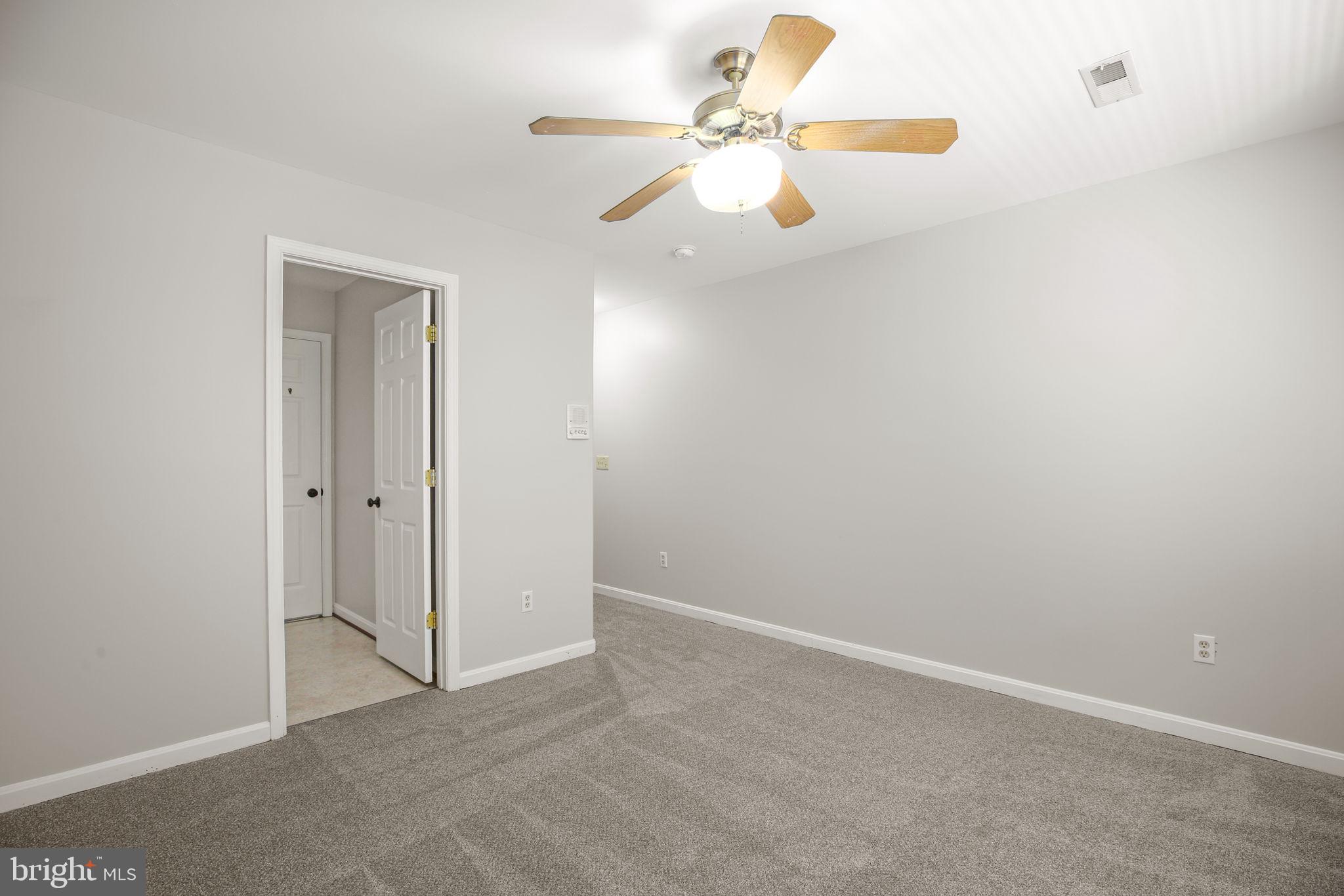 839 QUEEN ANNE DRIVE